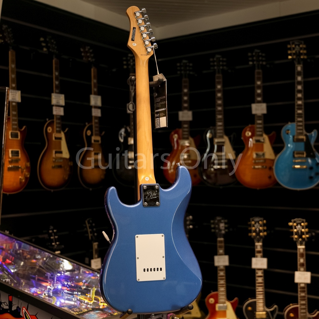 EKO S300BLU Strat Metallic Blue back