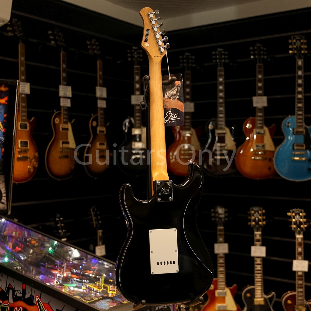 EKO S300BLK Strat Metallic Black back