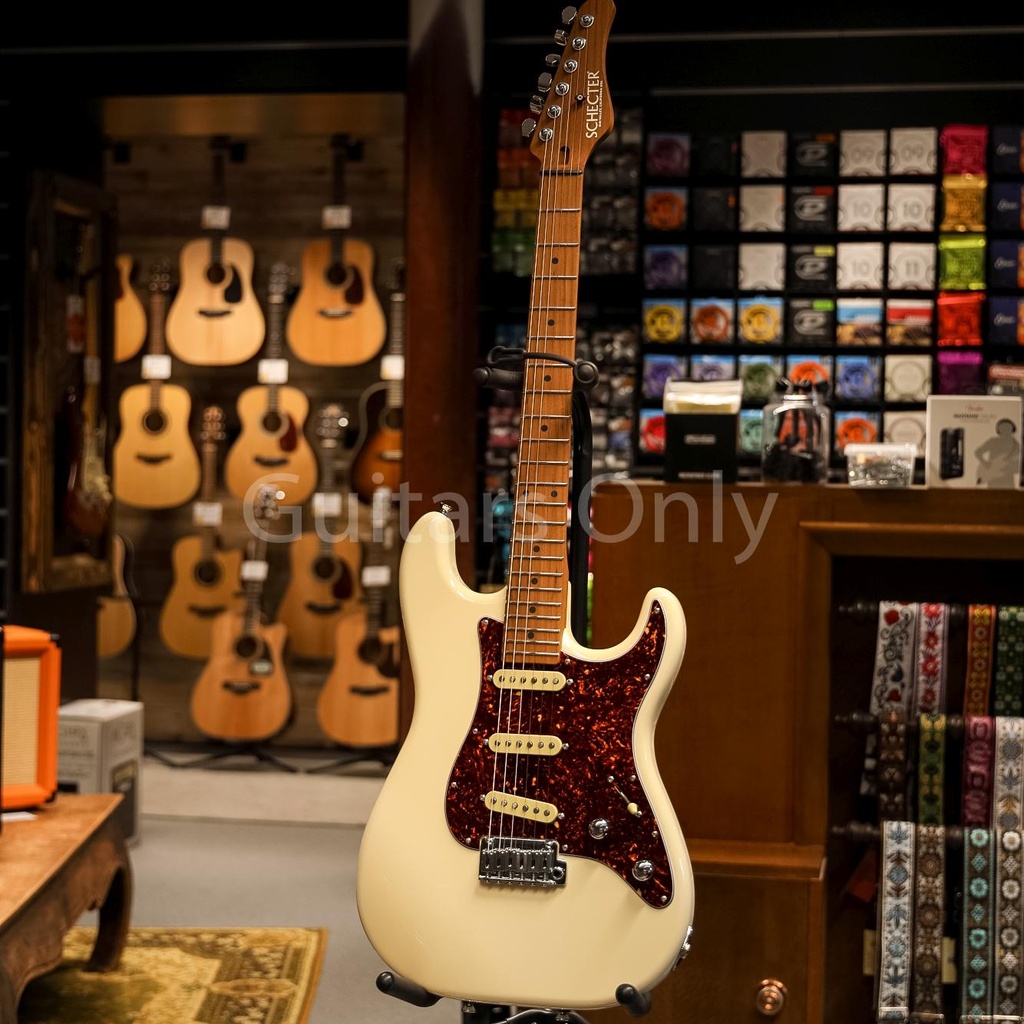 Schecter USA Custom Wembley II Traditional, Transparent Blonde
