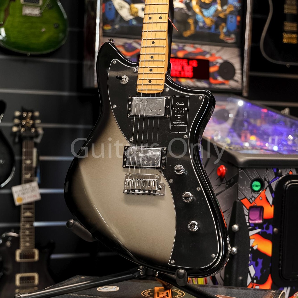 Fender Player Plus Meteora HH MN SVB Silverburst, With Bag
