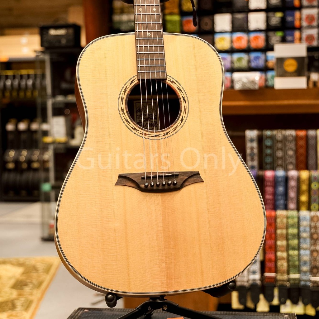 Bromo BAT1 Solid Spruce Top