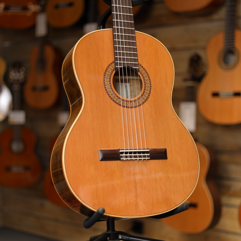 Admira [solid top] A8 Made in Spain