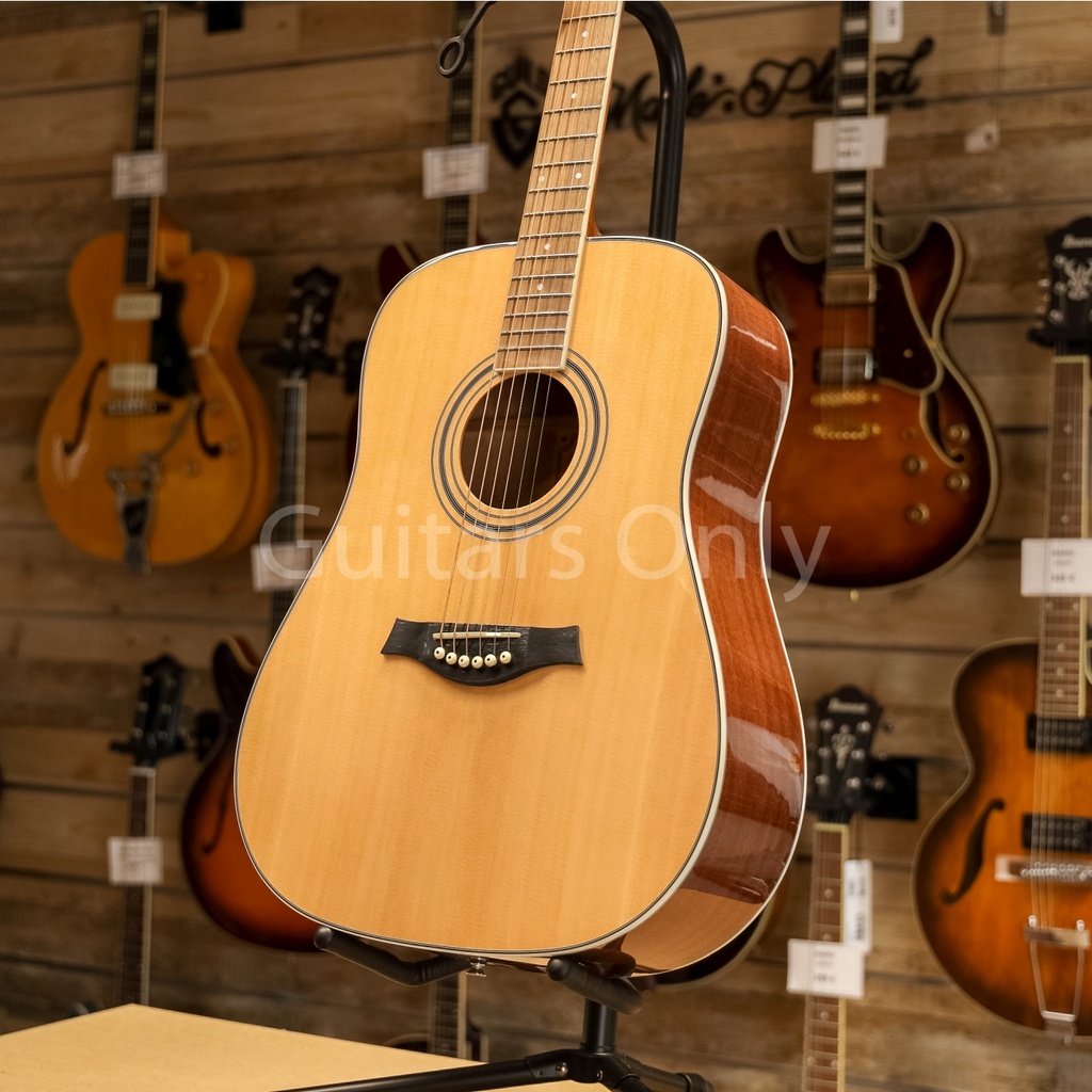 Richwood Artist Series RD-17 - solid spruce top