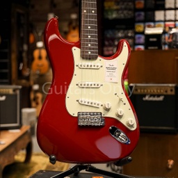 [5361900354] Fender Japan Traditional 60s Stratocaster, Rosewood Fingerboard, Aged Dakota Red W/Bag