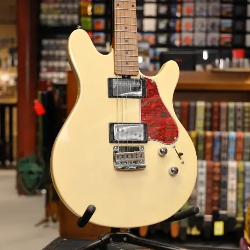 [GSB JV60-TBM] Sterling by Music Man - James Valentine - Transparent Buttermilk